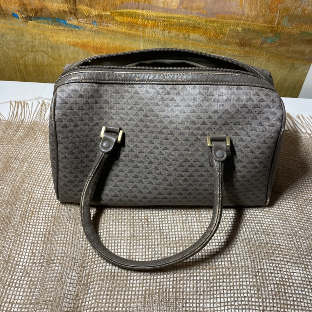 Vintage Liz Claiborne Dr. Bag - Picture 3 of 4
